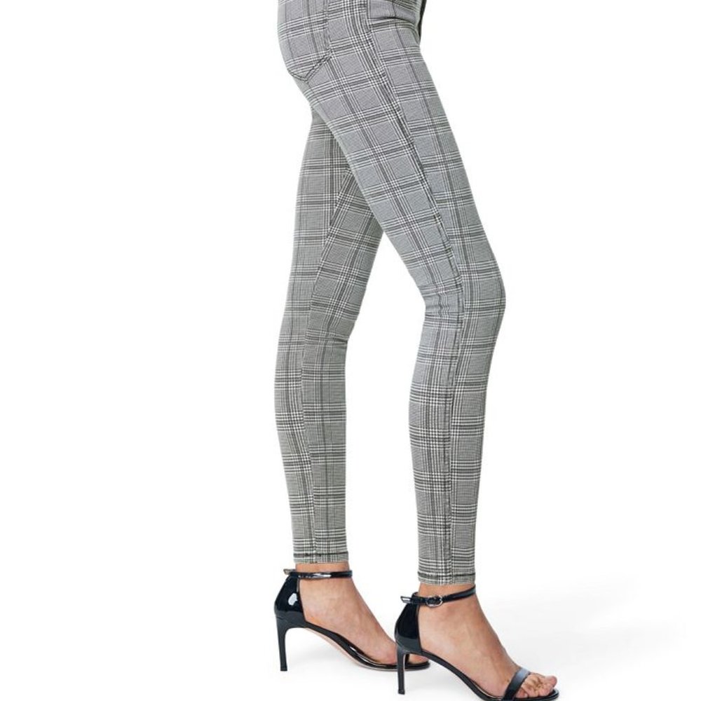 2️⃣Joe's Jeans Icon Plaid Skinny Jeans